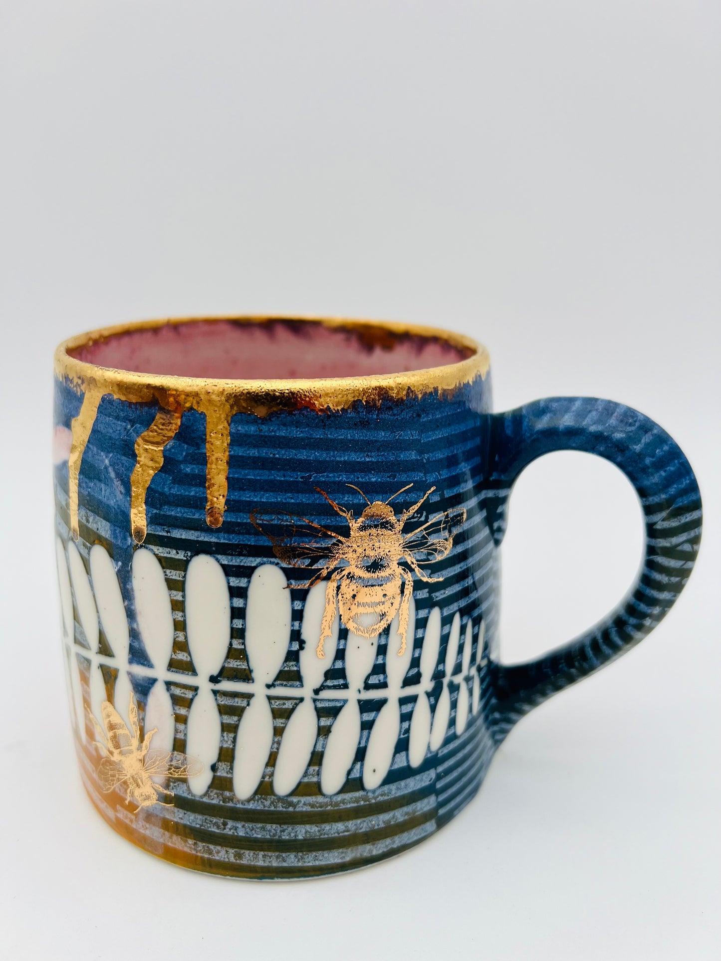 Leaves, Bees and Stripes Mug!