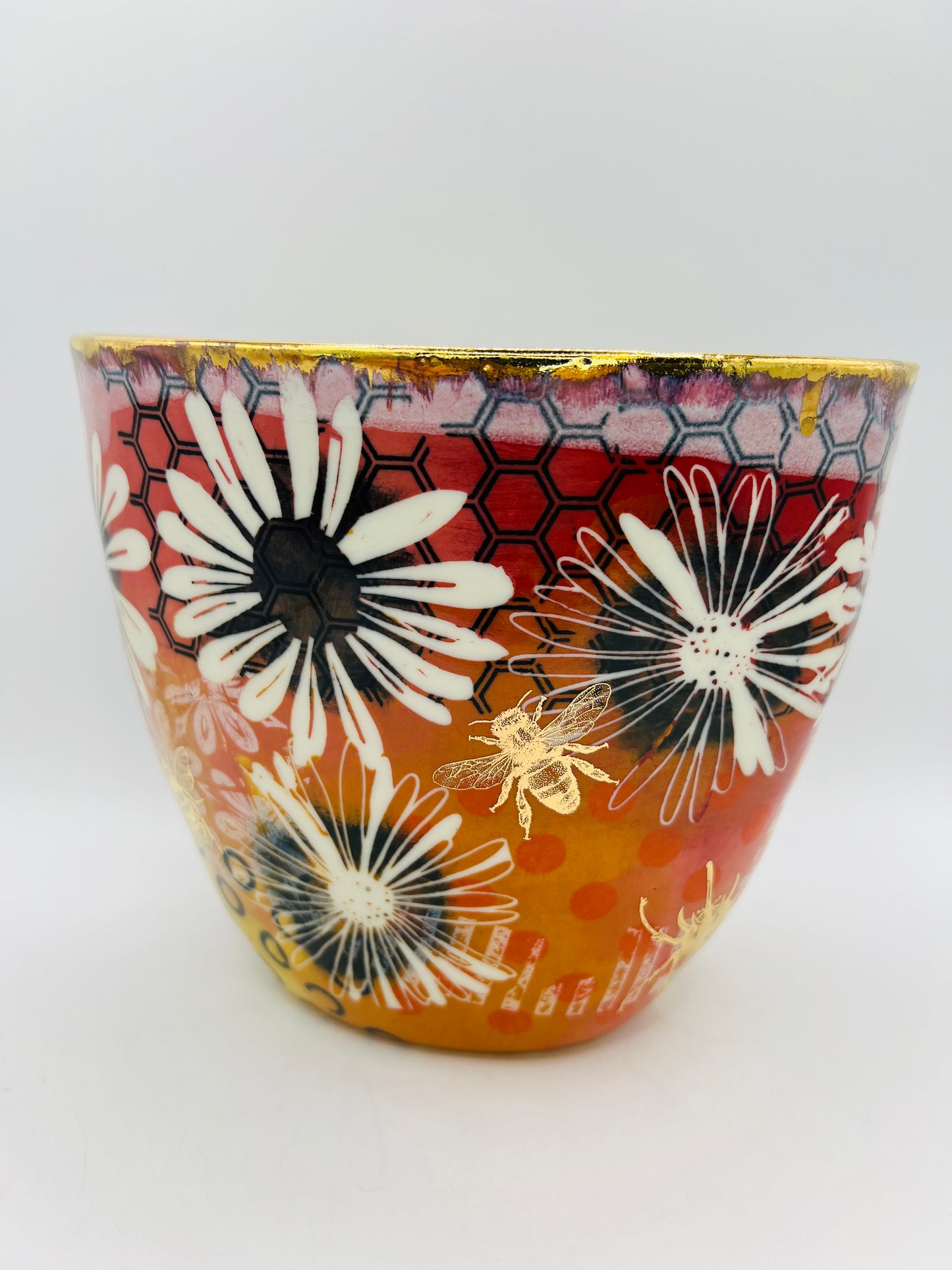 Oval Daisy Dotty Vase